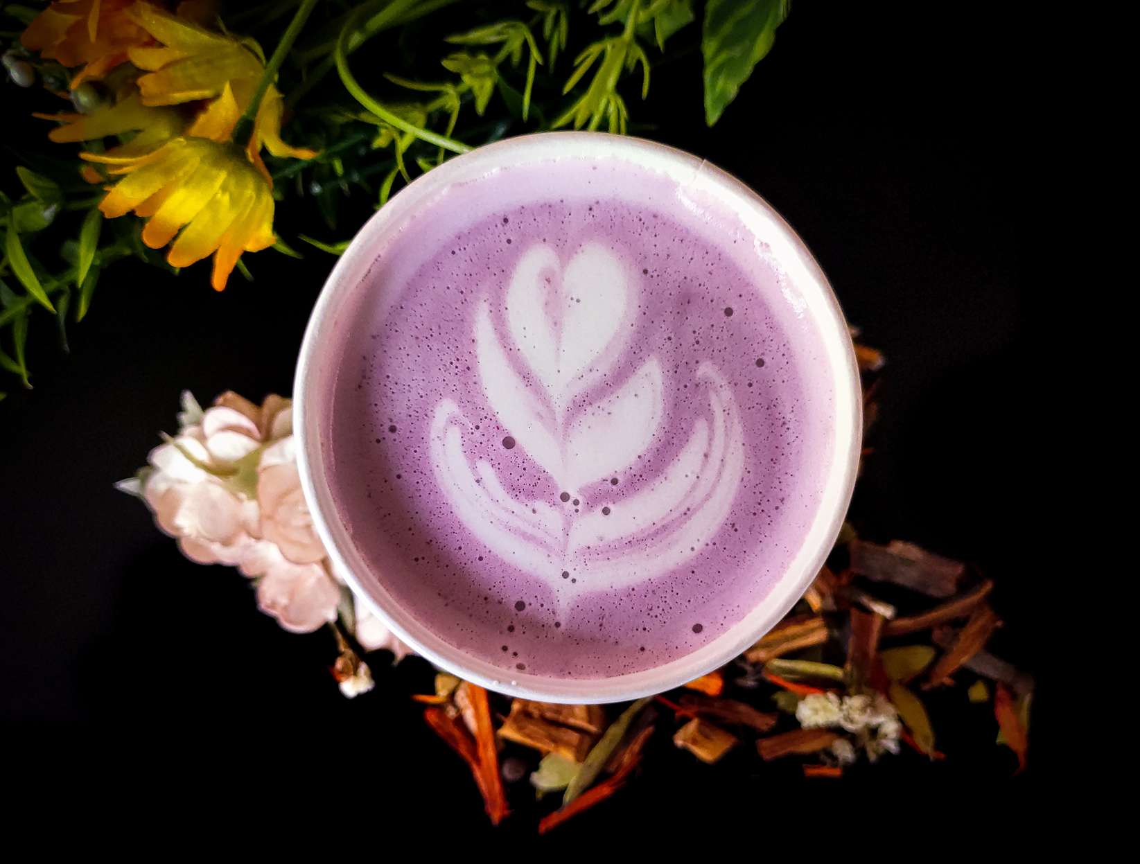 Taro Latte: Sensasi Lembut dan Manis yang Jadi Pilihan Favorit