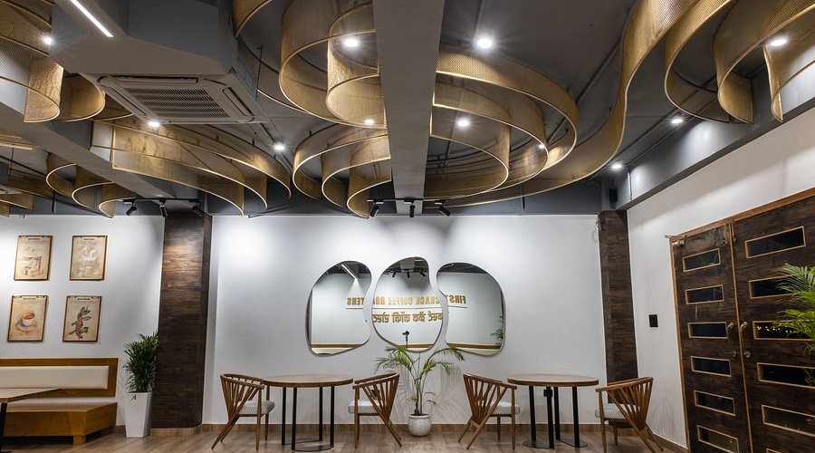 First Crack Coffee: Kopi Spesial dan Suasana Tenang untuk Santai