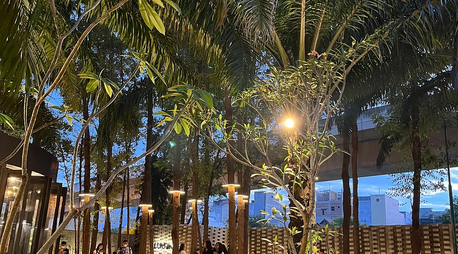 People Place Cafe Medan: Kombinasi Kuliner dan Tempat Santai