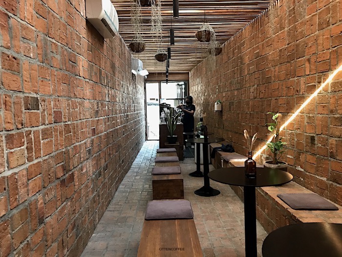 Doppio Coffee Shop: Tongkrongan Terbaik dengan Menu Spesial